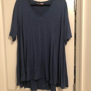 V-Neck Comfort Tee